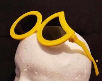 Team Skull Guzma Glasses V.3
