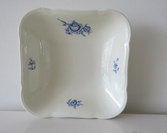 Arabia Finland dish