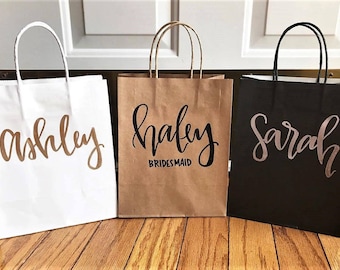 Custom name gift bags-bridesmaid gift bags, groomsman gift bags, wedding party gift bag, hand lettered, wedding gift bags, custom gift bag