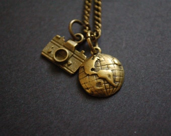Bronze globe trotter necklace