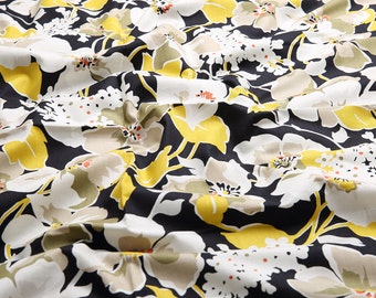 4302 - Chic Floral Cotton Fabric - 59 Inch (Width) x 1/2 Yard (Length)