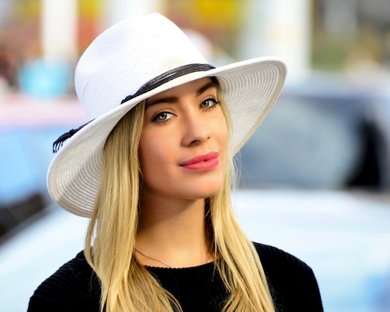 Wide Brimmed White Fedora Hat Sunblock Hat Packable Hat