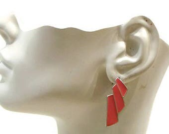 Vintage Pink Earrings Pink and Silver Earrings Vintage Pierced Earrings