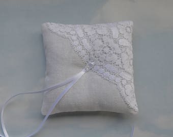 Off white linen ring pillow. Wedding ring cushion.