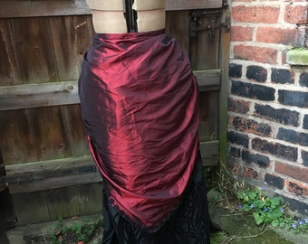 Red/black shot taffeta bustle skirt (34" waist)