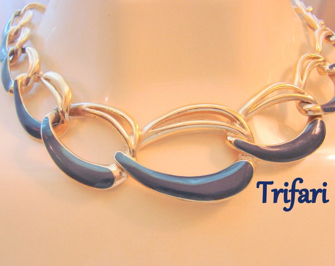 Trifari TM Navy Blue Enamel Goldtone Modernist Necklace / Designer Signed / 80s Vintage Jewelry / Jewellery