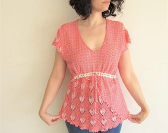 Vintage Ethnic Peru Woven Red and White Hippie Boho Top