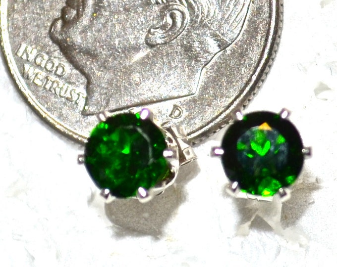 Chrome Diopside Studs, 5mm Round, Natural, Set in Sterling Silver, E1006