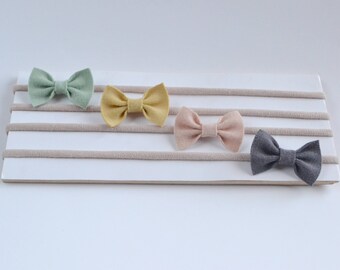 Mini bow headbands, baby bows and headbands, baby girl headband, small bow headband, newborn headband, baby girl headband, soft headband