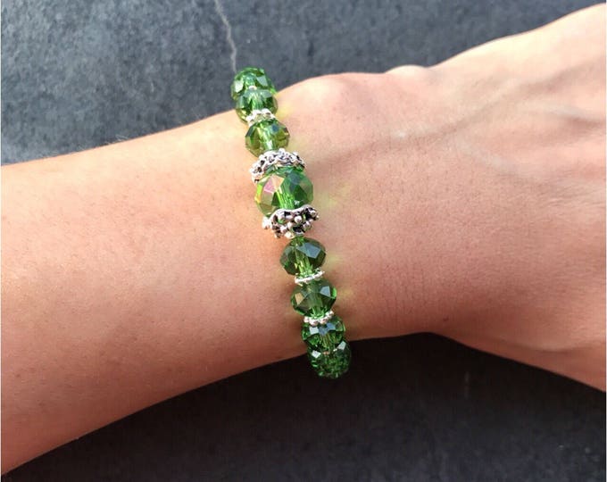 Green bracelet, green crystal bracelet, stretch bracelet, green stretch bracelet, crystal bracelet, stretch crystal bracelet, handcrafted