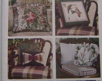 VINTAGE Butterick Pattern B3175 Easy To Do Pillows