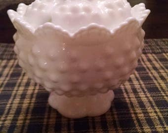fenton hobnail milk glass round covered jelly/jam