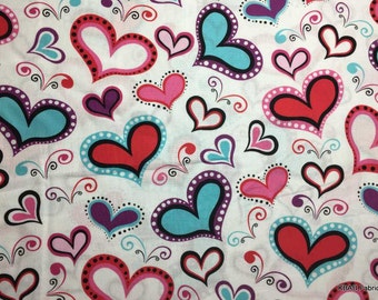 VALENTINE DAY Wild Heart Fabric By the Yard, Half, FQ Red Pink Aqua White Valentine Fabric 100% Cotton Quilting Apparel Fabric 21,4r