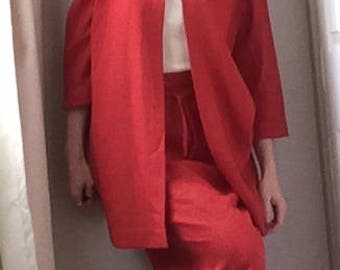 Women's 1960s 'Jackie Kennedy' style two piece suit, UK 10-12