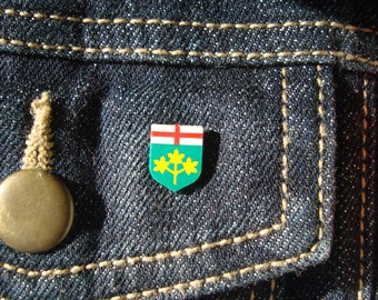 Ontario Shield // Canada 150 // Souvenir Pin // Canadian Collectible // Canadian Pin