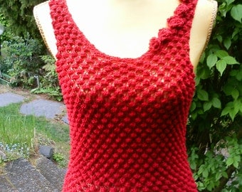 Red knit top with crochet flowers Gr. 36-38 (S-m)