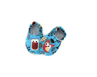 Woodland baby shoes, Baby booties, Stay on baby slippers, Owl, Boys crib shoes, Toddler slippers, Baby booties, Boys slippers, Gift for baby