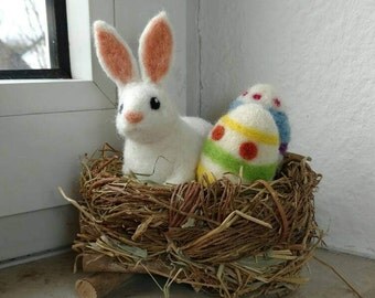 super cute Easter Bunny with colorful eggs in the nest, felt wool felted with nest, Hare felt, Easter, Easter decorations, Easter decor, eggs