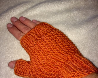 knit fingerless mittens