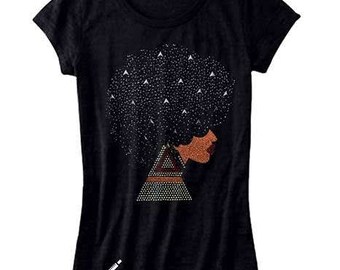 Pyramid woman, black girl magic, fashion trend, statement t-shirt, melanin, unique t-shirt, cute t shirt, trendy, LA fashion, Afro-centric