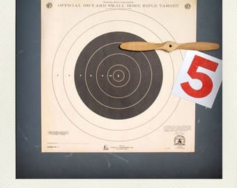 Vintage Graphic Paper Shooting Target Print - Black Circle Bullseye