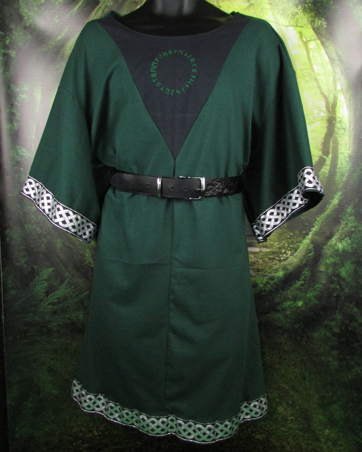 Viking Tunic: Rune Circle Design 2XL Hunter Green Silver