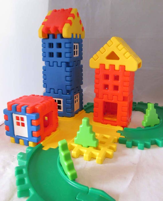 Little Tikes Wee Waffle Town Building Blocks Set 1990s 44
