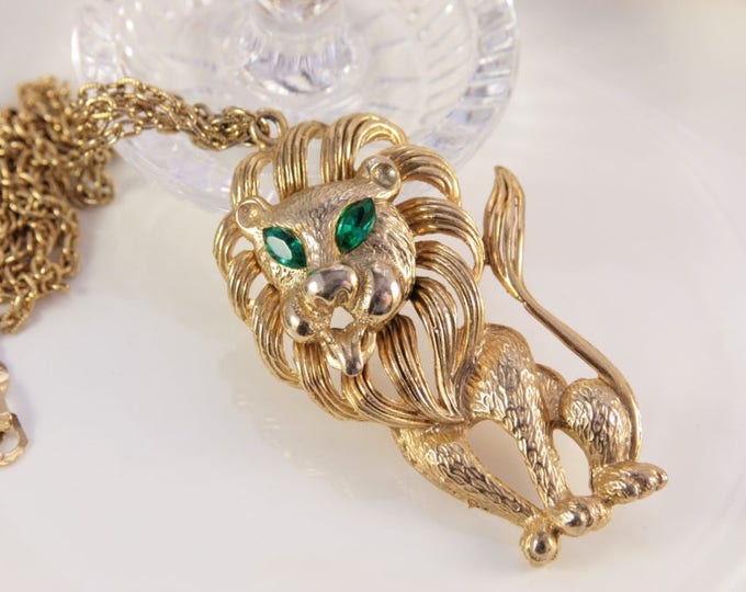 Lion Necklace Sitting Lion Emerald Eye Pendant Whimsical Costume Jewellery August Birthday Gift Leo Necklace Gold Chain Bib Necklace Present