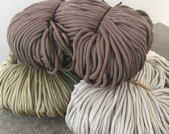 How to Knit a Bead Plait: a Beginners Guide How to Knit a Bead Plait: a Beginners Guide