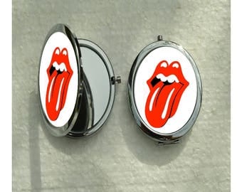 fishing mirror or bag has hands rolligns stones