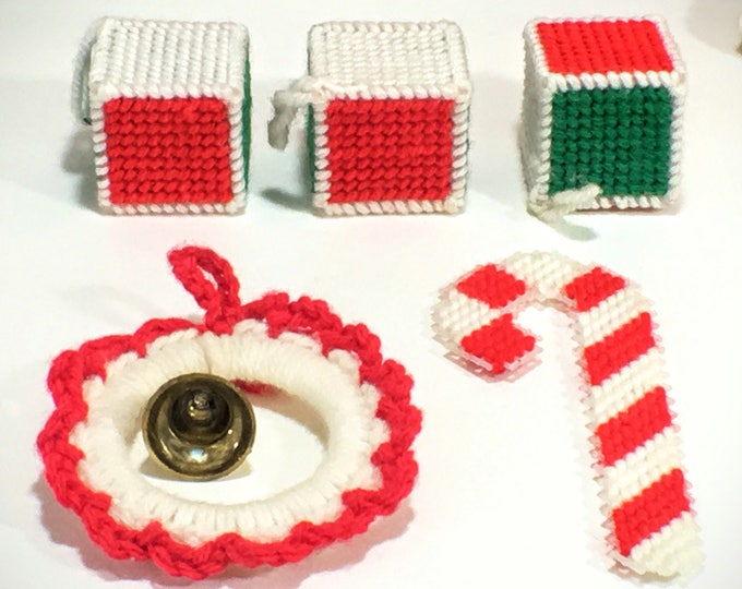Vintage Lot Of Christmastime Homemade Needlepoint Sampler Classic Christmas Yarn Craft Ornaments 16 Pcs