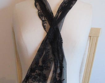 long scarf in black tulle