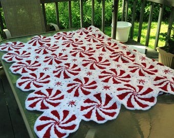 Peppermint Swirl Afghan