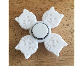 Cat Fidget Spinner | Gift for her, Cat Lover, Spinner fidget toy, EDC spinner, Hand spinner toy, 3D Printed Spinner, restless hands