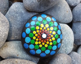 Mandala rock | Etsy