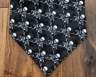Skulls-N-Scrolls Bandana