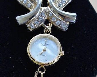 ON SALE Pretty Vintage Rhinestone, Faux Pearl Victorian-style Watch Brooch (R14)