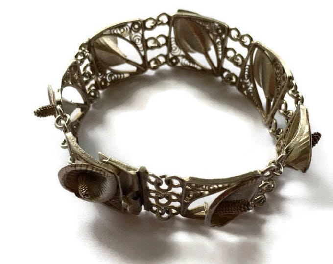 Silver Calla Lily Link Bracelet Floral Design Vintage