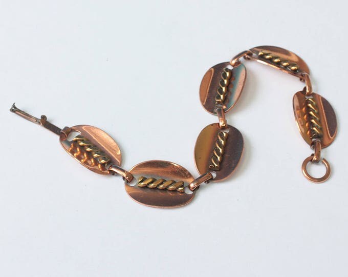 Copper Oval Link Bracelet with Decorated Links Vintage