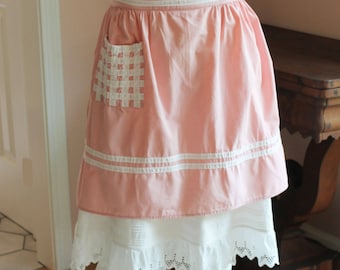 Vintage Pink and White Cotton Checkered Pocket Half Apron