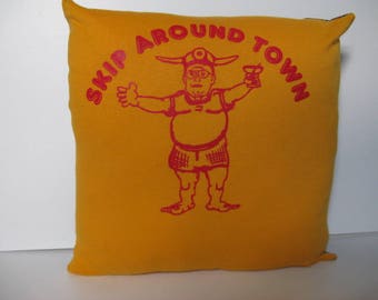 Skip Around Town Pillow Cover