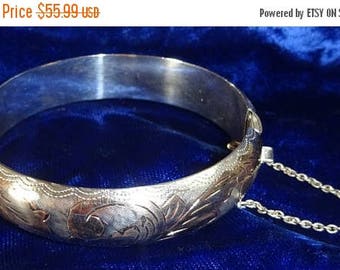 25% Off Vintage 925 Sterling Silver Bracelet etched Hinged Cuff Bracelet with Safty Chain