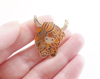 Highland cow, cow, cow pin, enamel pin, hard enamel, lapel pin, badge, jewellery, jewelry, cute cow, scottish, scotland, cute animal, hairy.