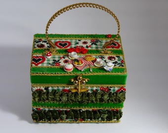 Vintage handbag "Pique-nique chez les Helvètes "vintage unique piece retro chic steampunk bag french touch