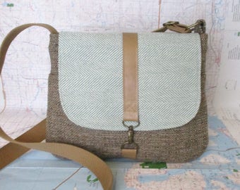Utah -- Crossbody messenger bag - Crossover purse - Travel purse - Summer purse - Vegan- Medium- Tan tweed -Mint herringbone - Ready to ship