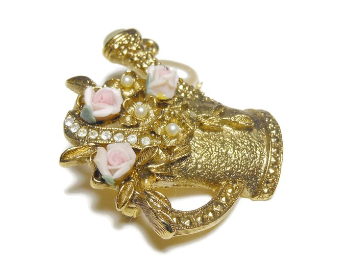 1928 watering can brooch,pink ceramic roses, gold can, rhinestone handle and small faux pearl water drops, floral pin, great detail
