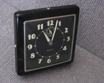 Vintage Westclox Alarm Clock w Glow Dial Made in the USA