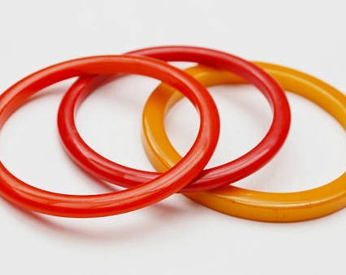 Three Bakelite Bracelet - red Orange Mustard Yellow - Boho vintage Art Deco plastic bangles