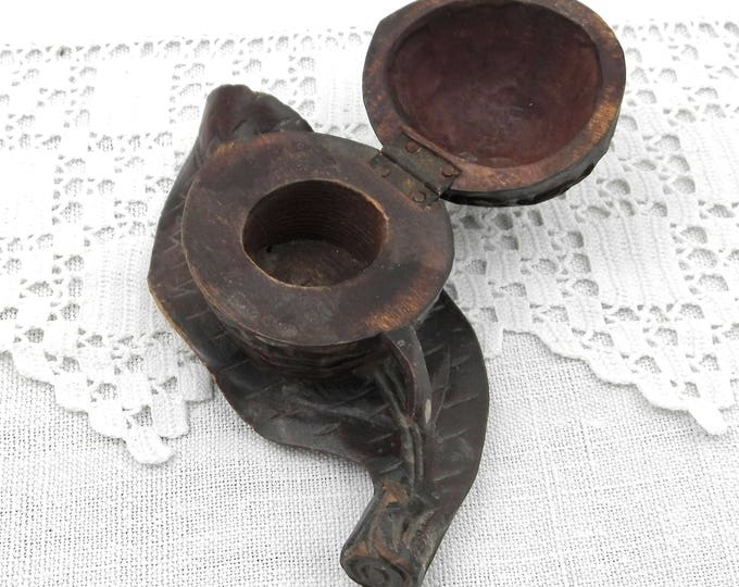 Antique Carved Wooden Black Forest Artisan Walnut and Leaf Shaped Inkwell, Primitive Wood Sculpted Nut 19th Century Curios, Collectible