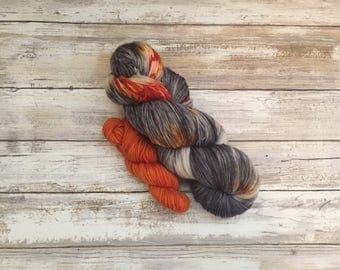 Trick Or Treat | Fluffy Sock Yarn | 100 grams | 462 yards | 20 gram mini | Fingering Weight